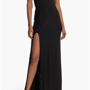 Loves X Design Black Evening Gown